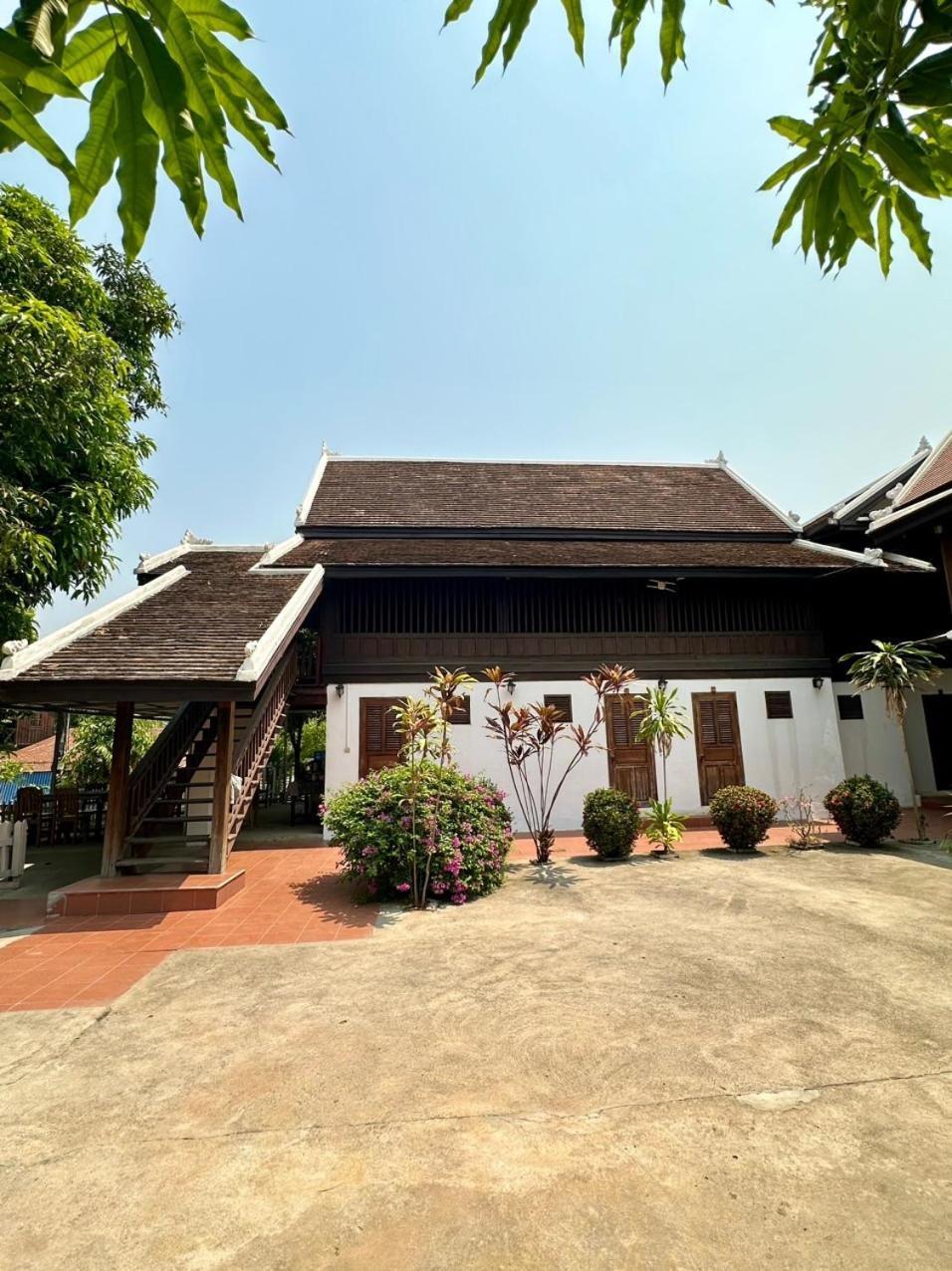 Residence Boutique Hotel Луанг Прабанг Екстериор снимка